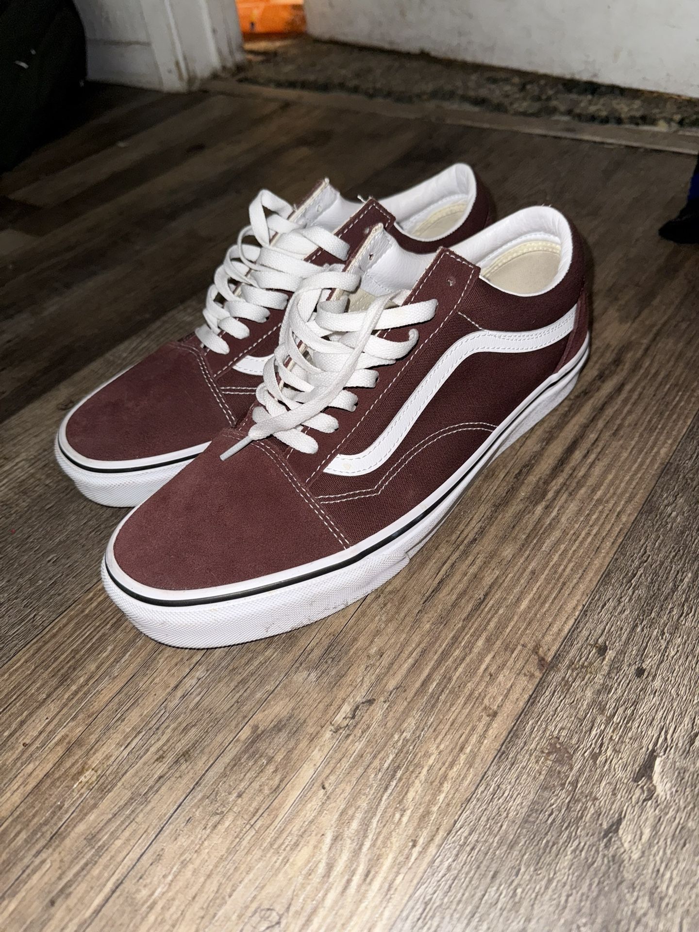 Vans 