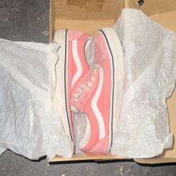 Pink Vans Women’s Size 6