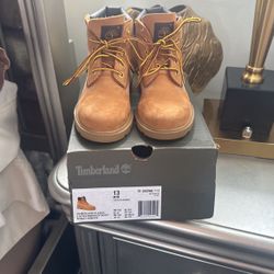 Timberlands Youth Size 13 