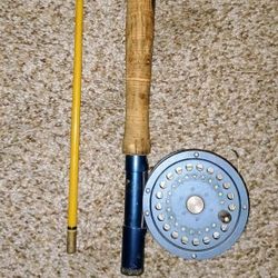 8'1/2 Foot Eagle Claw Starfire NO. SFFP82428  Fishing Fly Rod &amp; Reel.Wright &amp; McGill company Denver Colorado includes Precision Fly Reel. See 
