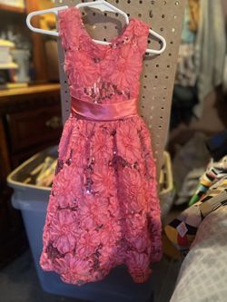 Girls Dress Size 5/6