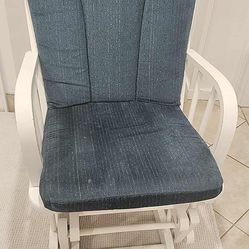 Rocking Chair 