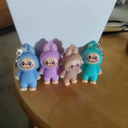 4- MINI LA BU BU TOYS- ( SET OF 4).   $4 For All           PICK ⛏️ UP ONLY