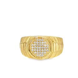 Yellow Gold Signet Ring with Round Brilliant Cut Diamonds