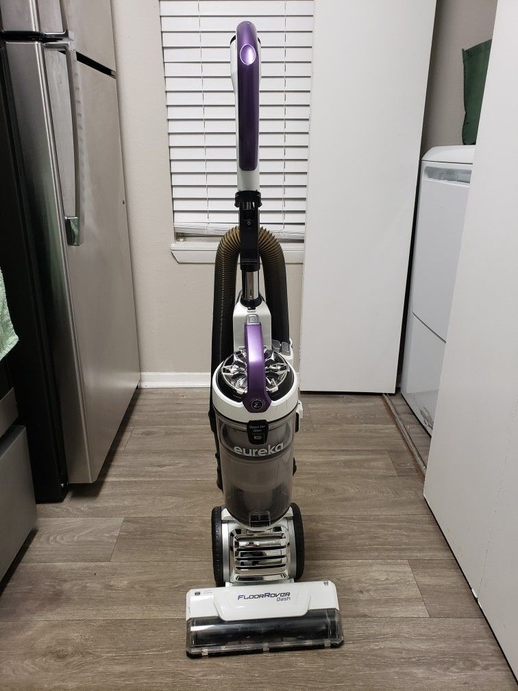 Eureka FloorRover Dash Vaccum Cleaner