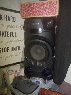 Sony speaker