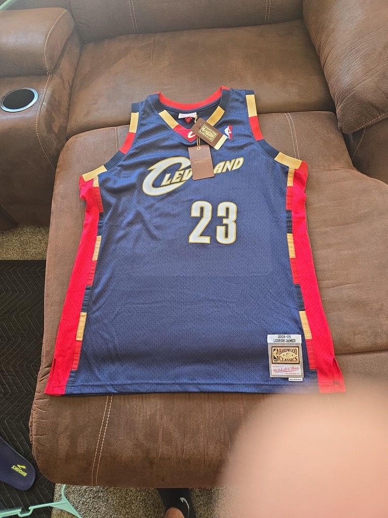 Lebron Jersey