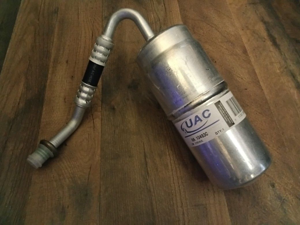 Brand New, OE replacement: UAC branded Accumulator with Hose Assembly