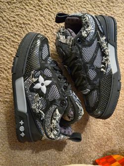 Sneakers LV trainer x Swarovski size 6, 23.5cm