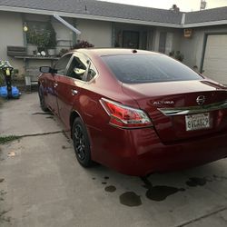 Nissan Altima