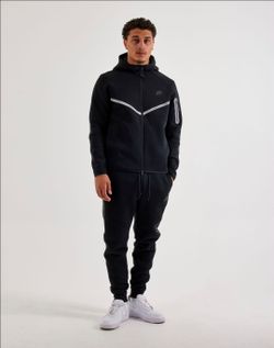 Nike Tech Fleece Full-Zip Hoodie and Joggers Set