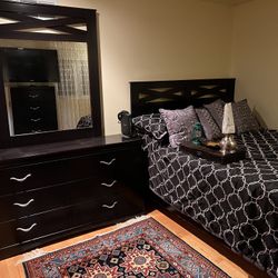 Bedroom Set $1800