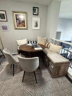 Round Kitchen Table 36” $80 (with or without seating)