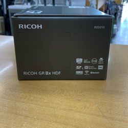 RICOH Camera GRIIIx HDF Brand New