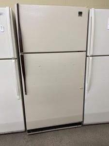 Whirlpool Refrigerator and Freezer are in good working condition.