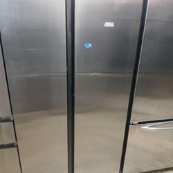 Samsung Beespoke Stainless Steel Fridge Side By Side 