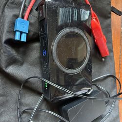 Mophie Powerstation Go Wireless Portable Jump Starter w/ AC – Used