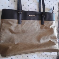 Michael Kors Original Tote Bag