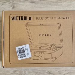 🎵🎶New Victrola Journey Bluetooth Suitcase Record Player with 3-speed Turntable🎶🎵REDUCED 