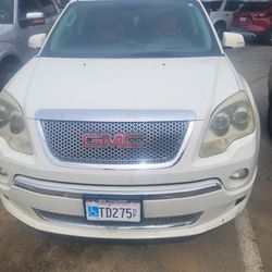 2012 gmc acadia denali