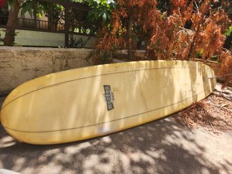 Surfboard - 9'6 - Catches Every Kinf of Wave!