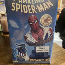 The Amazing Spider-Man 8” Statue (rare Unmasked) 