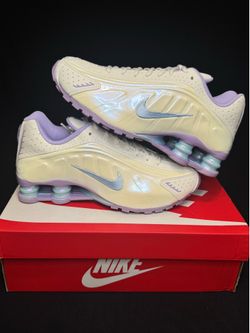 Nike Shox R4