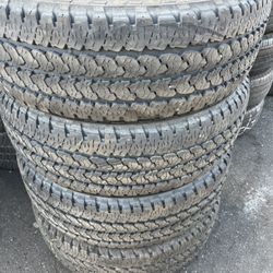 265 70 17 FIRESTONE Tires with 80% of useful life all 4 Seth de Llantas Con 80% de vida las 4