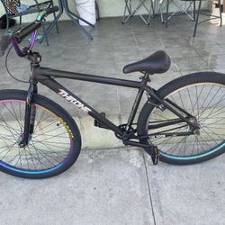 The goon throne “ black oil “