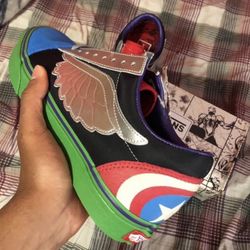 Vans Marvel What The