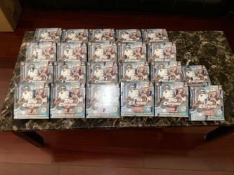 Topps NFL Chrome Fanatics Exclusive Mega