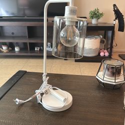 Lamp 18.8”