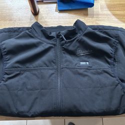 Milwaukee Vest (large)