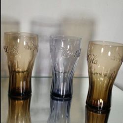 VINTAGE COCA - COLA COLLECTIBLE GLASSES SET OF 3 - V50EB