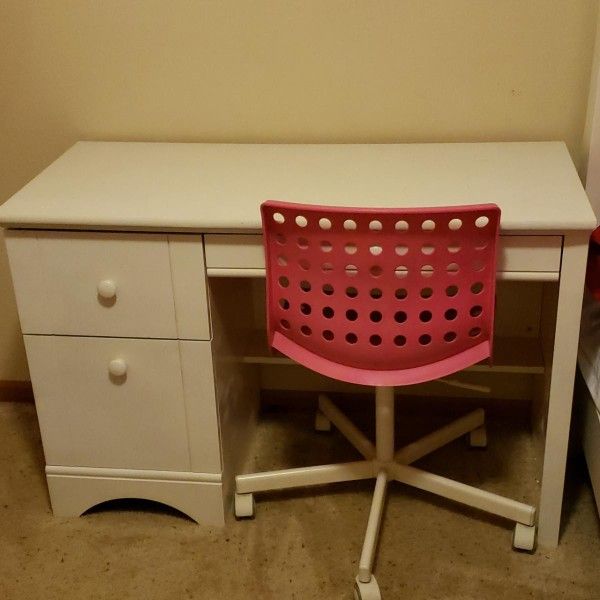Ikea Kids Desk And Chair