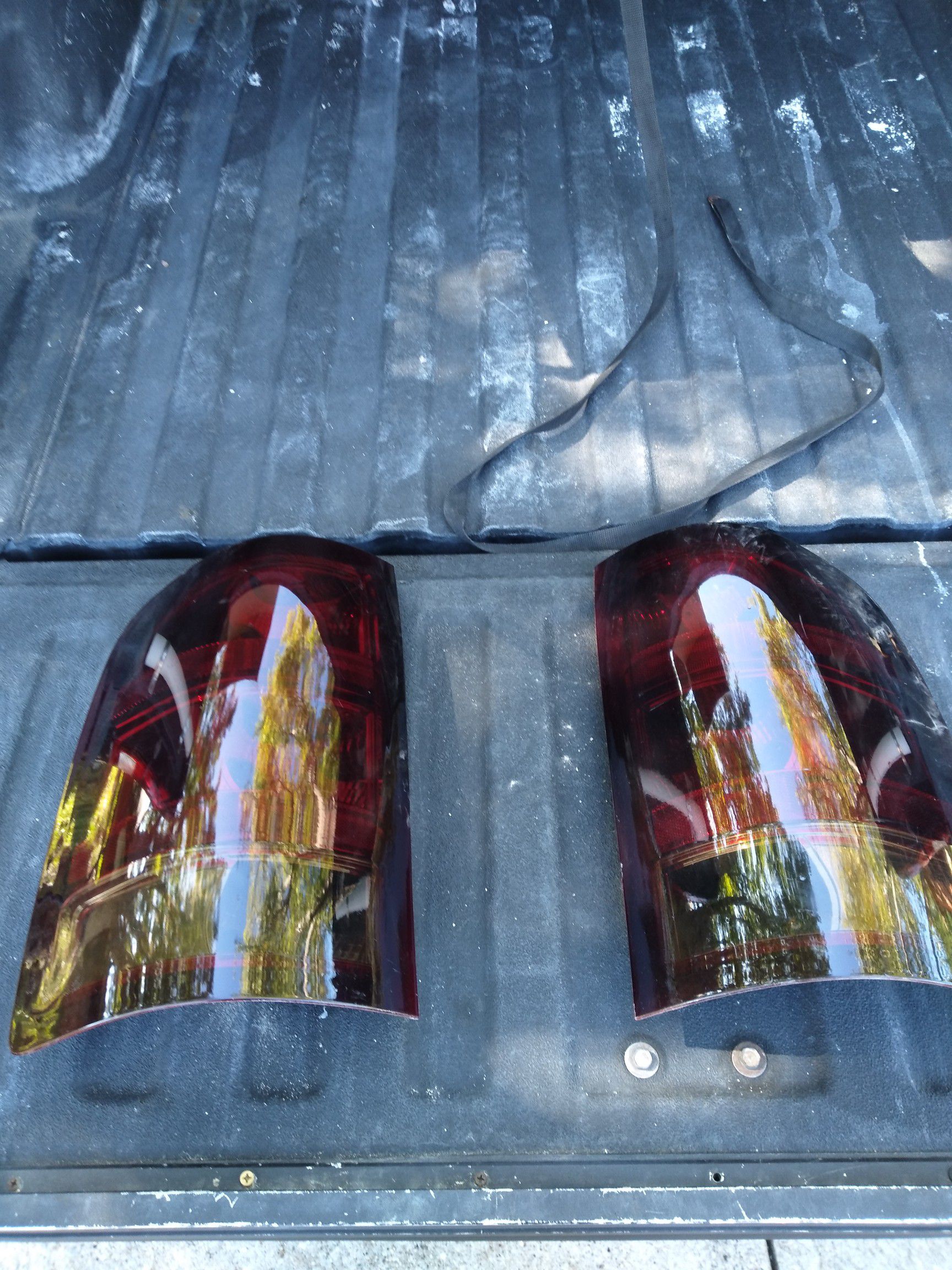 Smoked taillights for a 07-13 Silverado/sierra