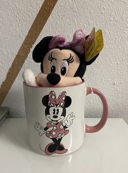 Mini Mouse Mug With Mini Stuff Animal ( New)