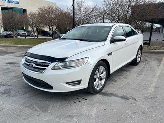 2010 Ford Taurus