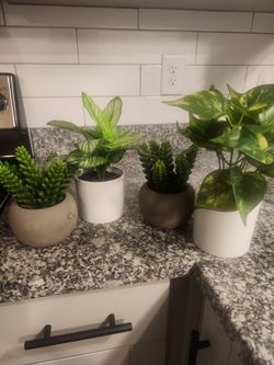 Small size artificial plants