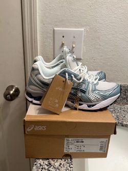 ASICS GEL-KAYANO 14 White Grey Men’s Size 9 1203A537-106 New