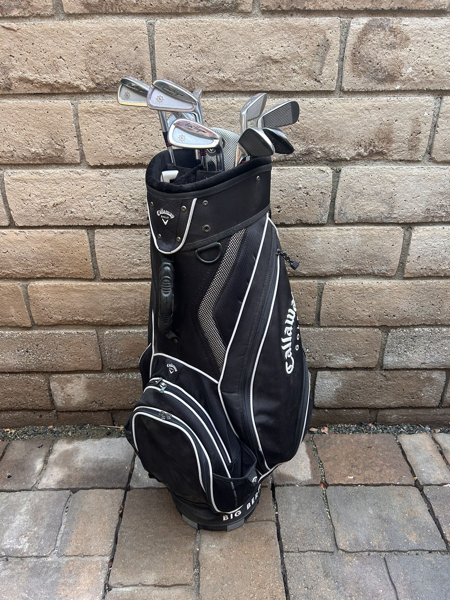 Ben Hogan Golf Club Set And Gold Bag