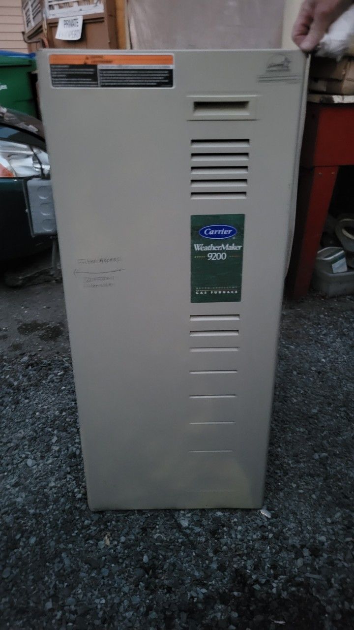 Carrier 9200 Weather Maker Natural Gas Furnace for Sale in Seattle, WA