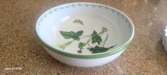 Serving  bowl