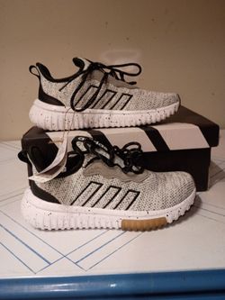 Adidas Kaptir Flow 2.0 Sneakers -  Size 5.5 (New in Box)