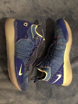 Kd11 paranoid size 10.5 Kevin Durant