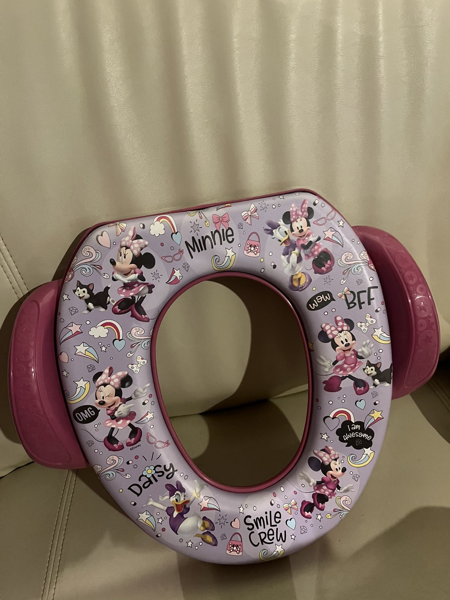 Minnie Toilet Seat