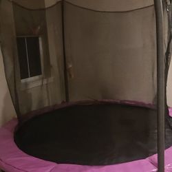 Trampoline 
