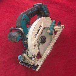 18V LXT Lithium-Ion Brushless Cordless 6-1/2 in. Circular Saw (Tool-Only)