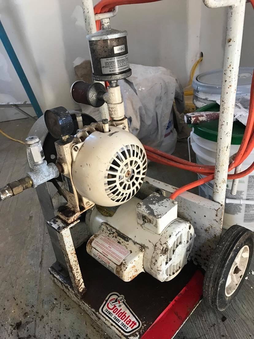 Gold blath pop corn sprayer