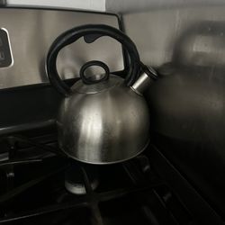 Tea Kettle 